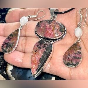 Rhodonite & Rainbow Moonstone Pendant & Earrings Set